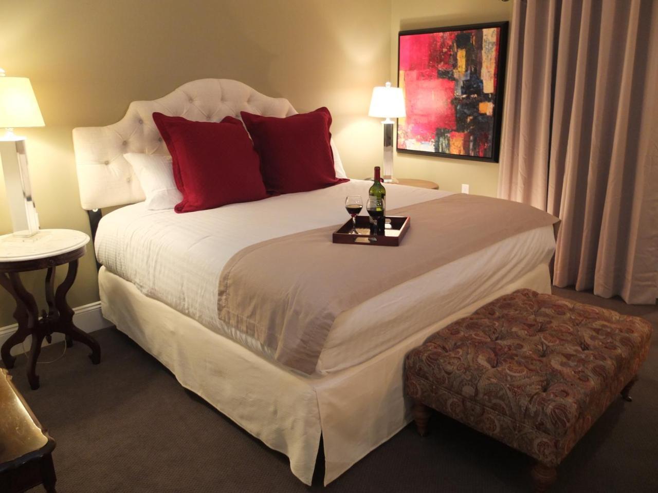 The English Inn Eaton Rapids Bagian luar foto